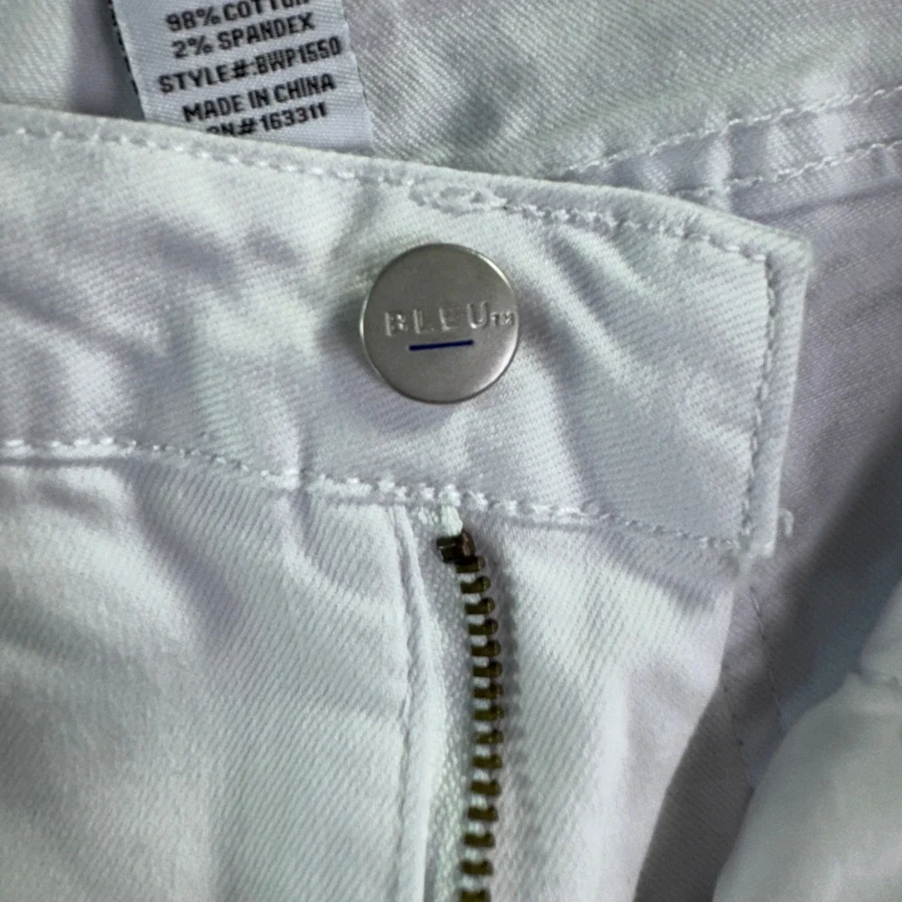 Bleu White Flare‎ Leg Raw Hem Jeans Womens 10P Petite BWP1550 Stretch Denim